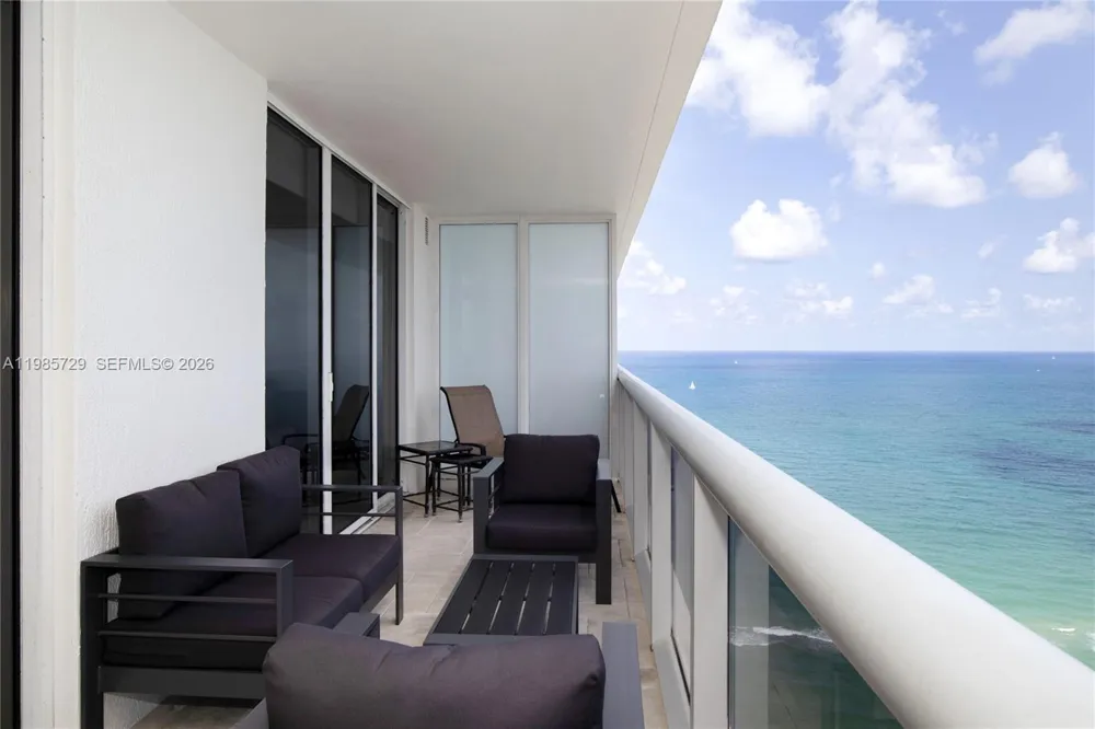 1830 S OCEAN DR #3204 Hallandale Beach, FL 33009