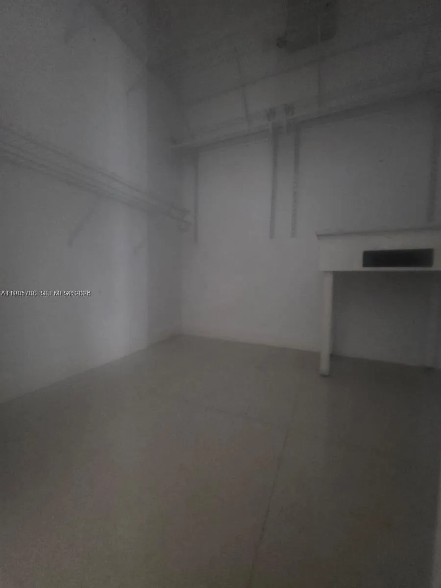 710 SW 99th Ct Cir Miami, FL 33174
