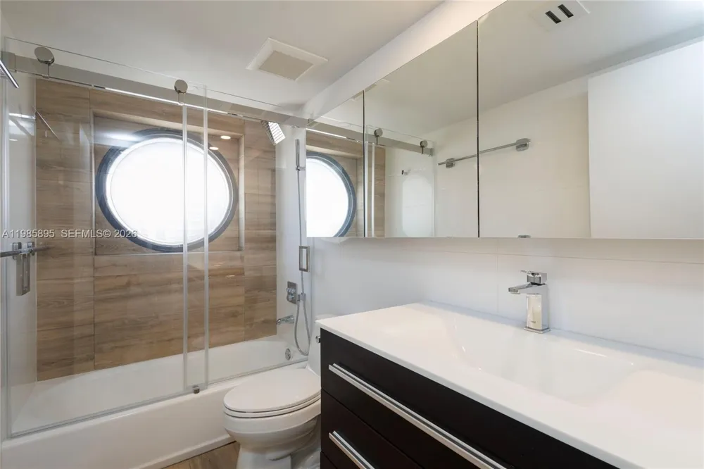3640 Yacht Club Dr #1701 Aventura, FL 33180