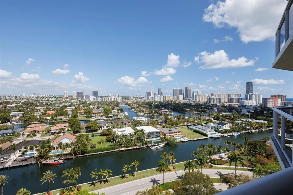3640 Yacht Club Dr #1701 Aventura, FL 33180