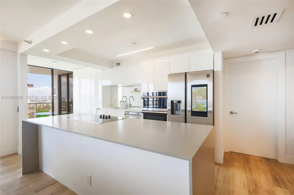 3640 Yacht Club Dr #1701 Aventura, FL 33180