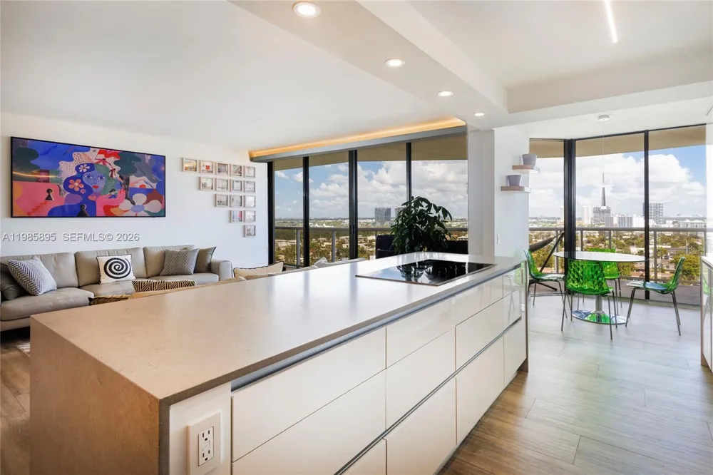 3640 Yacht Club Dr #1701 Aventura, FL 33180