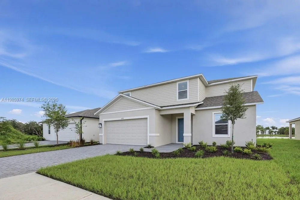 6753 Equinox Lane North Fort Myers, FL 33917