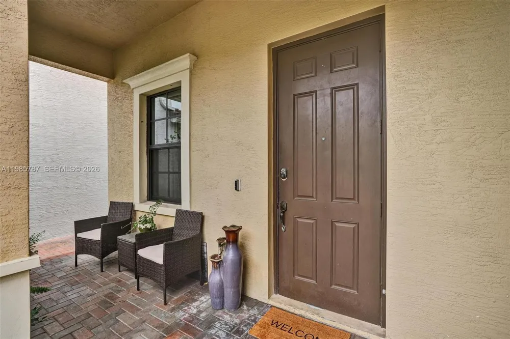 760 NE 193rd Ter Miami, FL 33179