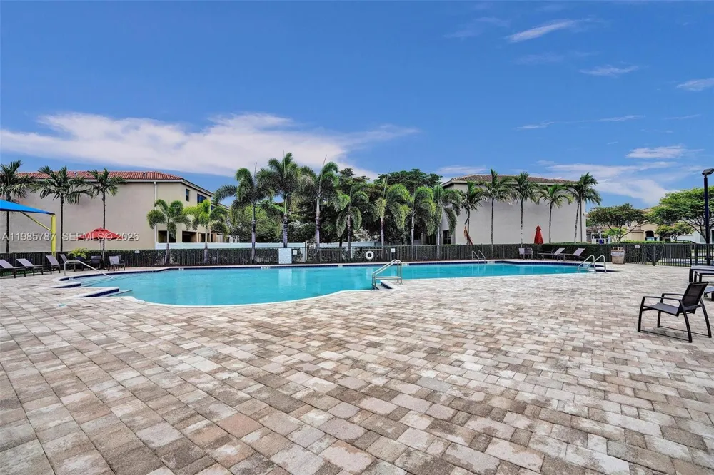 760 NE 193rd Ter Miami, FL 33179