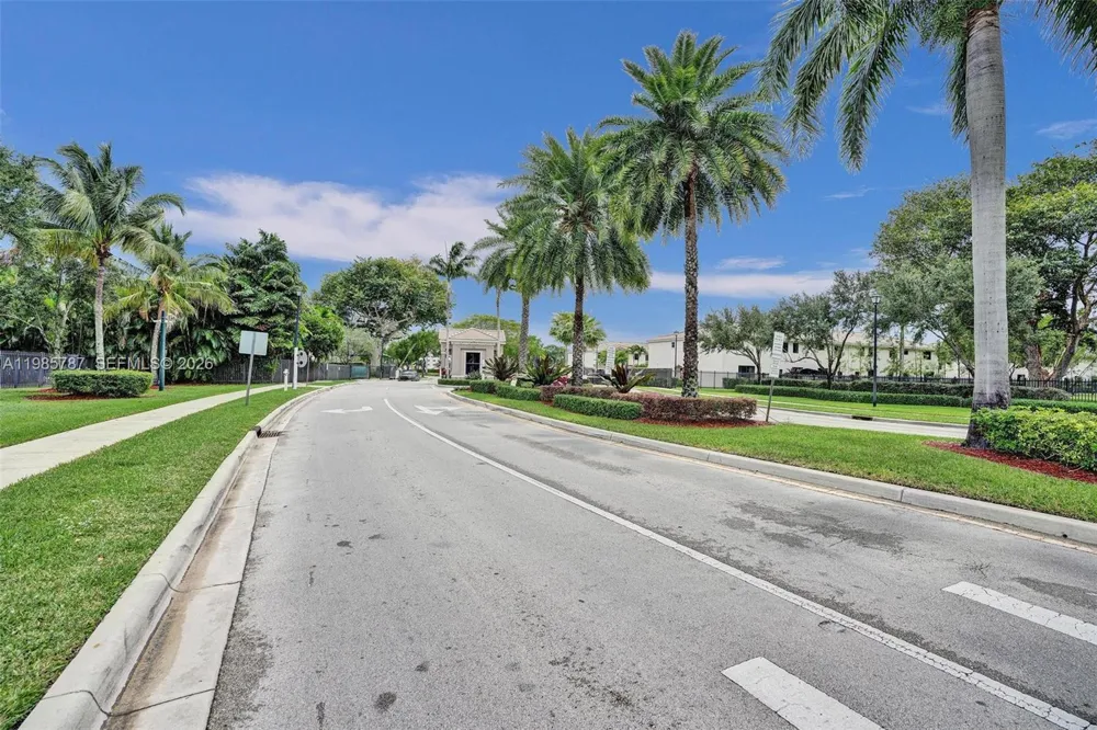 760 NE 193rd Ter Miami, FL 33179