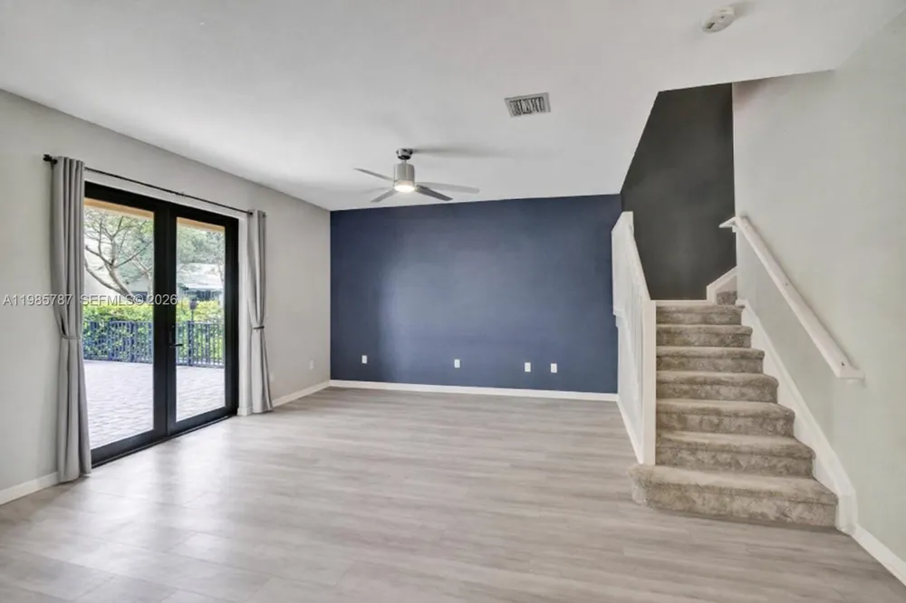 760 NE 193rd Ter Miami, FL 33179