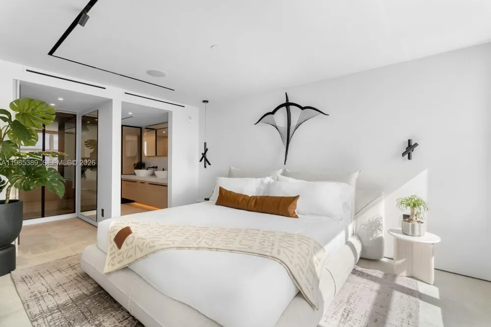 650 West Ave #1203/1205 Miami Beach, FL 33139