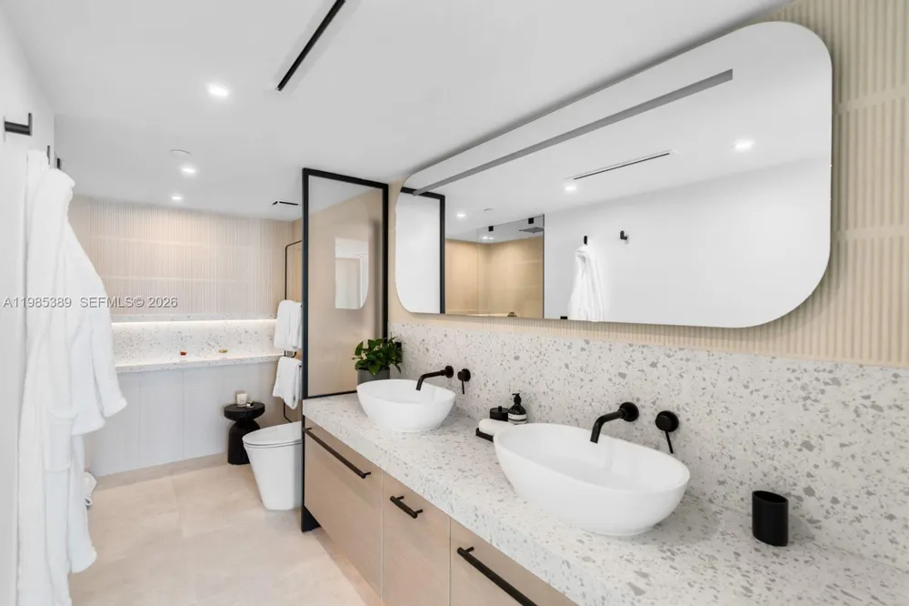 650 West Ave #1203/1205 Miami Beach, FL 33139