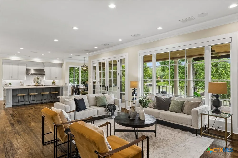 232 Laguna Rio Seguin, TX 78155