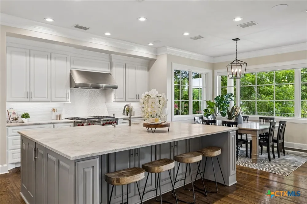 232 Laguna Rio Seguin, TX 78155