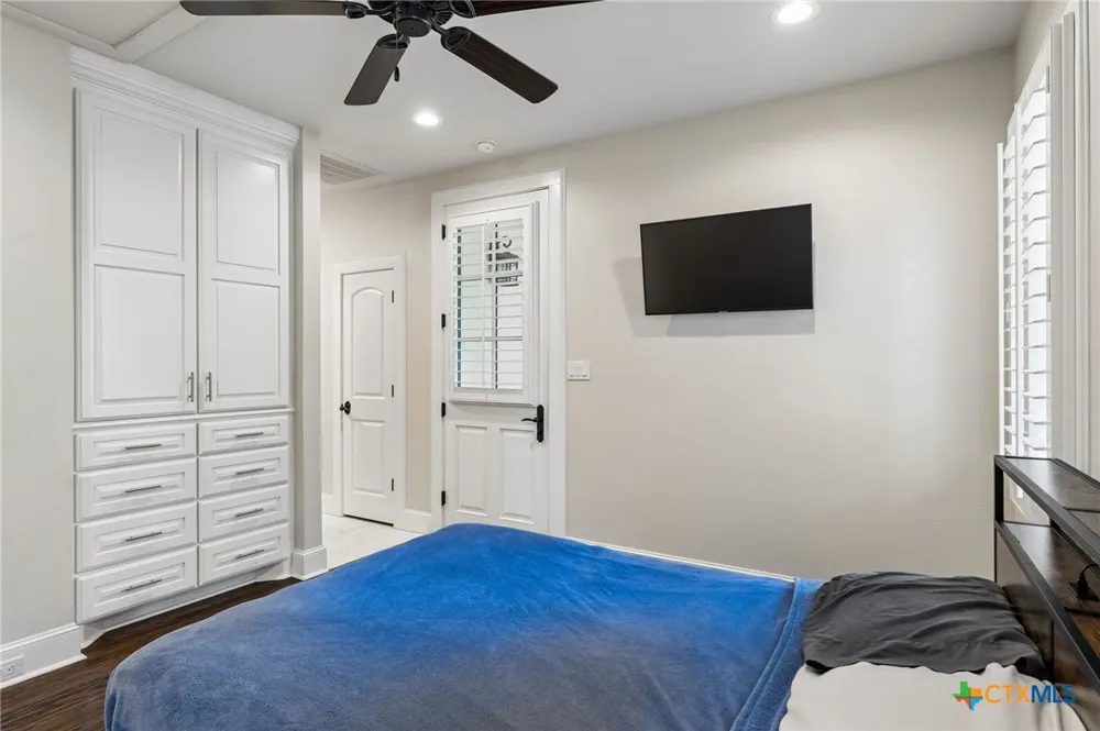 232 Laguna Rio Seguin, TX 78155