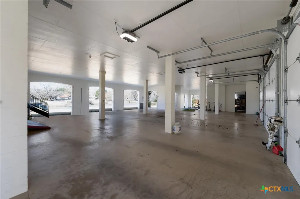 232 Laguna Rio Seguin, TX 78155