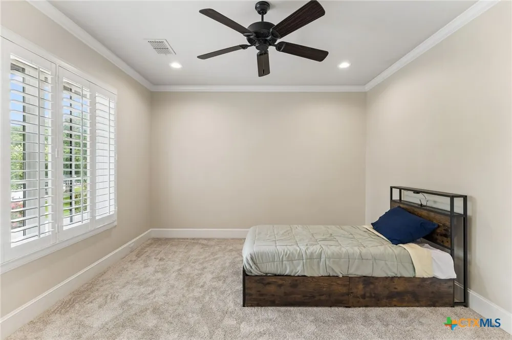 232 Laguna Rio Seguin, TX 78155