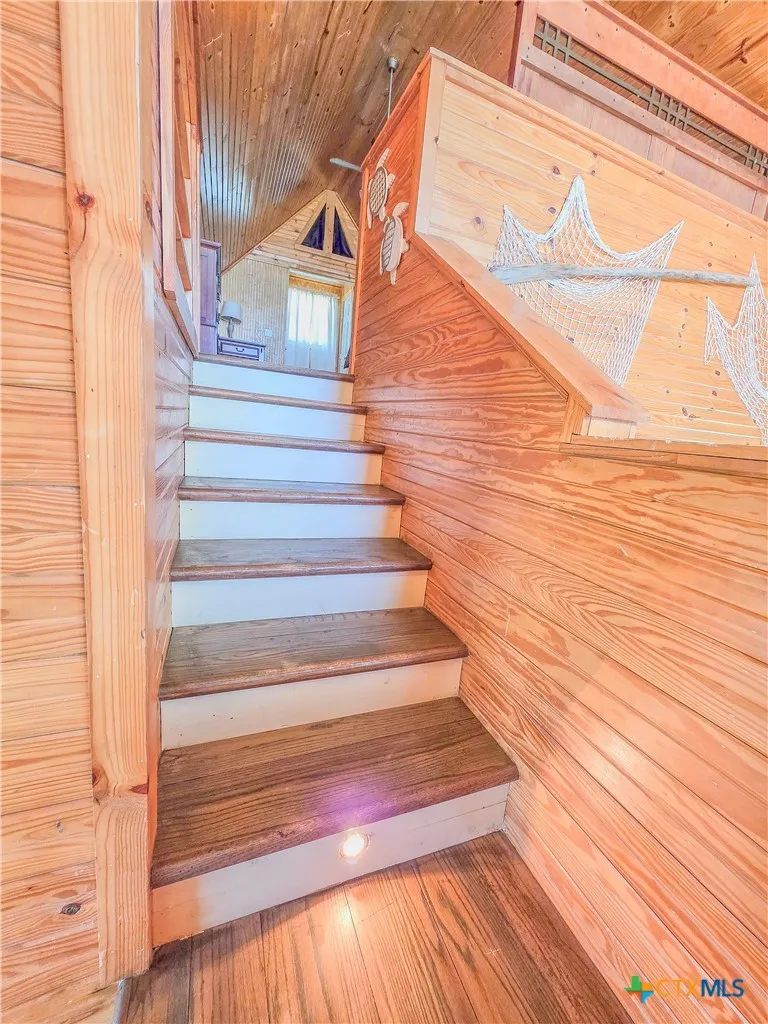 376 Haddock Drive Palacios, TX 77465