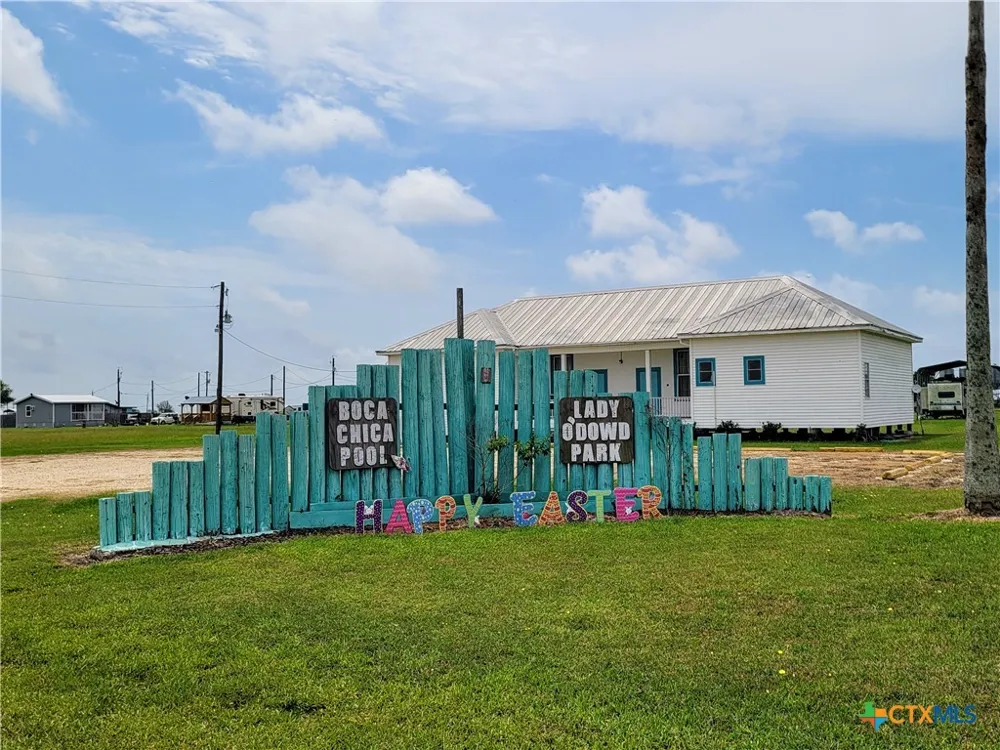 376 Haddock Drive Palacios, TX 77465