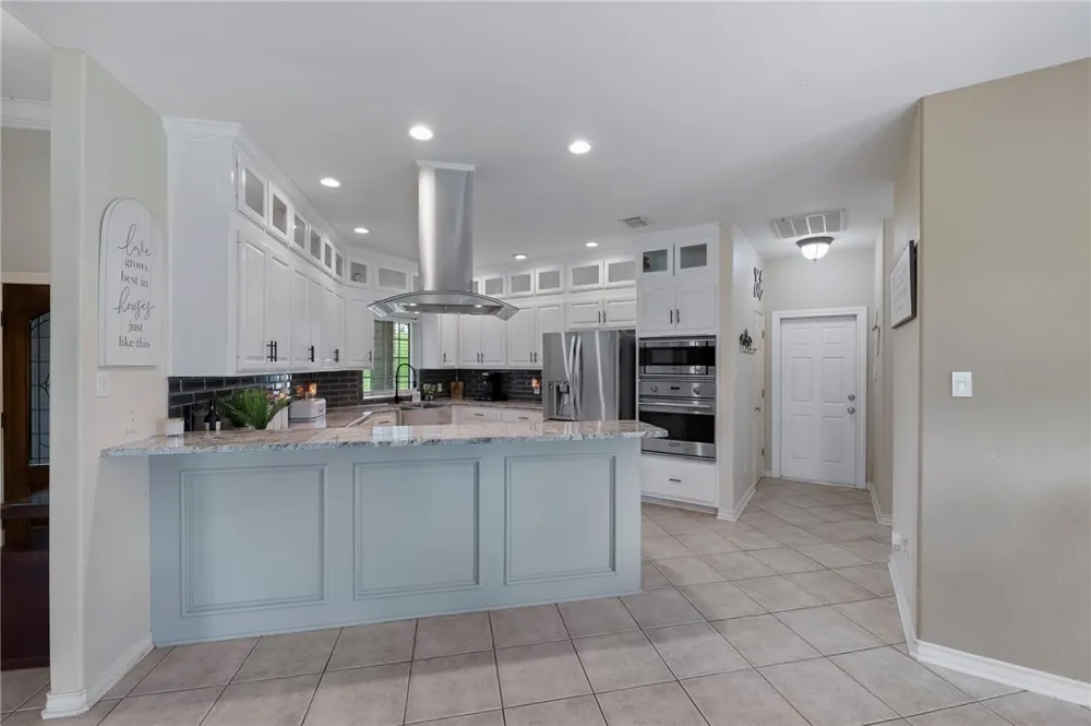173 David Sandia, TX 78383