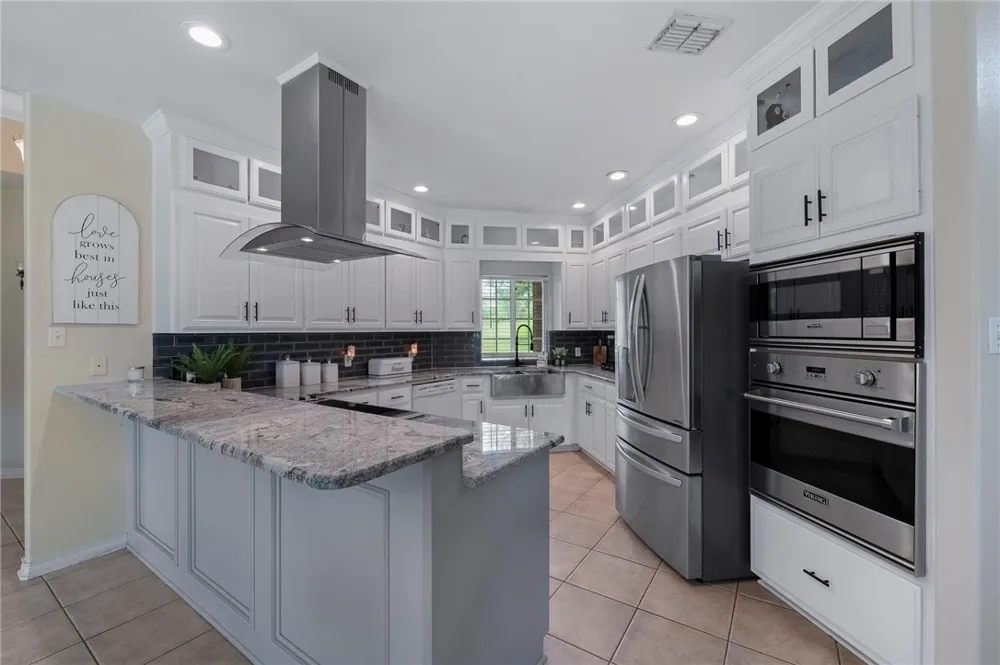 173 David Sandia, TX 78383