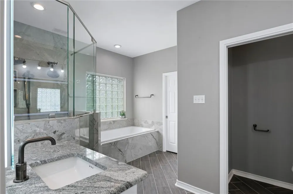 173 David Sandia, TX 78383