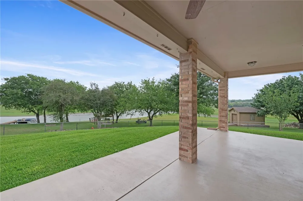 173 David Sandia, TX 78383