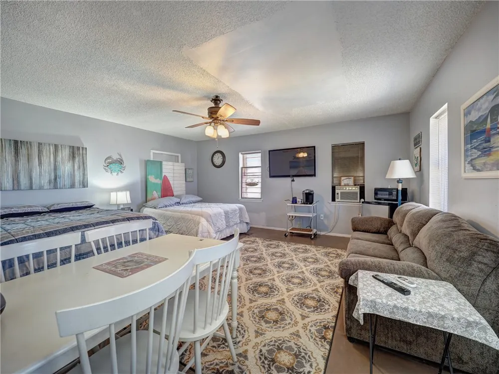 1139 S Houston Street Aransas Pass, TX 78336