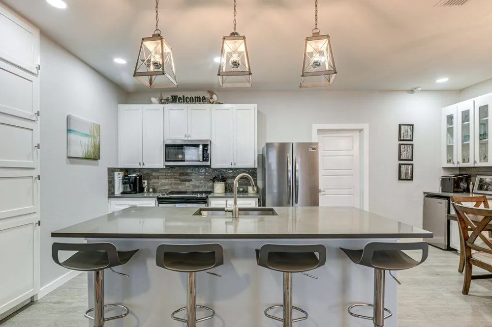 603 E Avenue G #204 Port Aransas, TX 78373