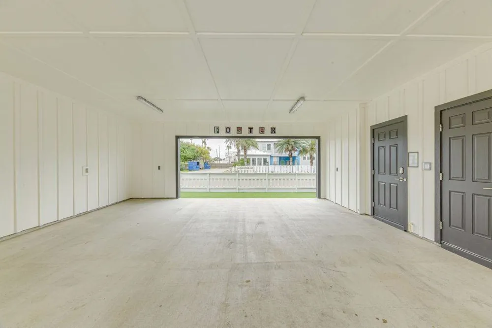 603 E Avenue G #204 Port Aransas, TX 78373