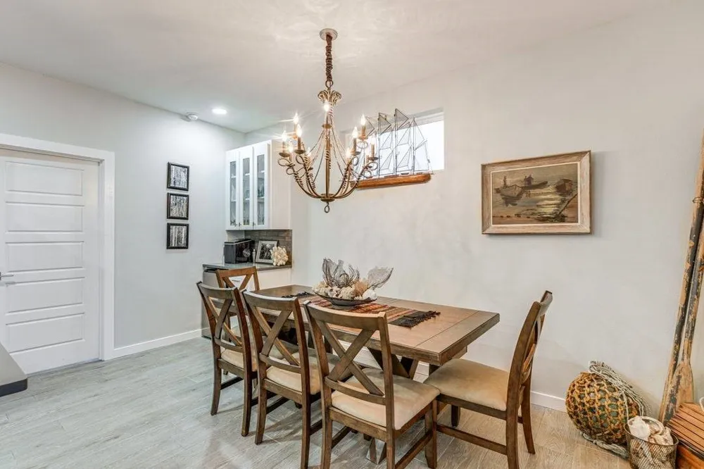 603 E Avenue G #204 Port Aransas, TX 78373