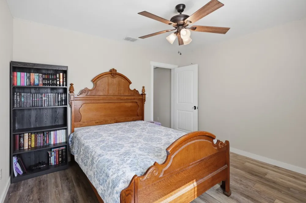 2585 San Angelo Avenue Ingleside, TX 78362