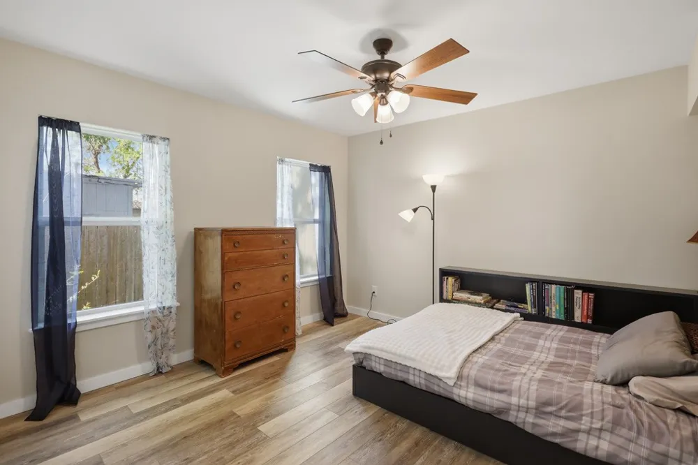 2585 San Angelo Avenue Ingleside, TX 78362