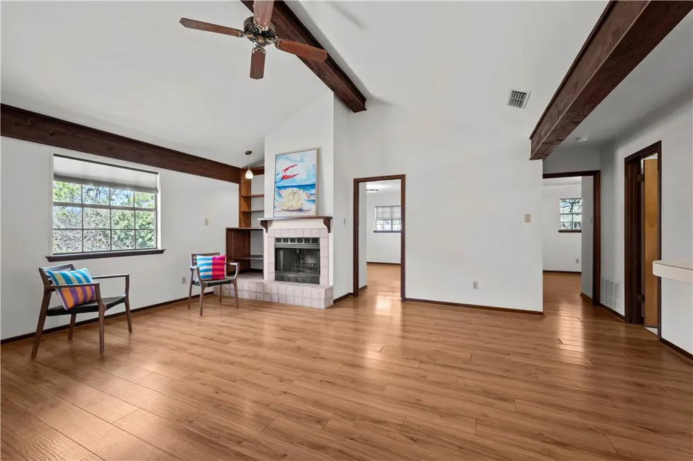606 N Seventh St Fulton, TX 78358