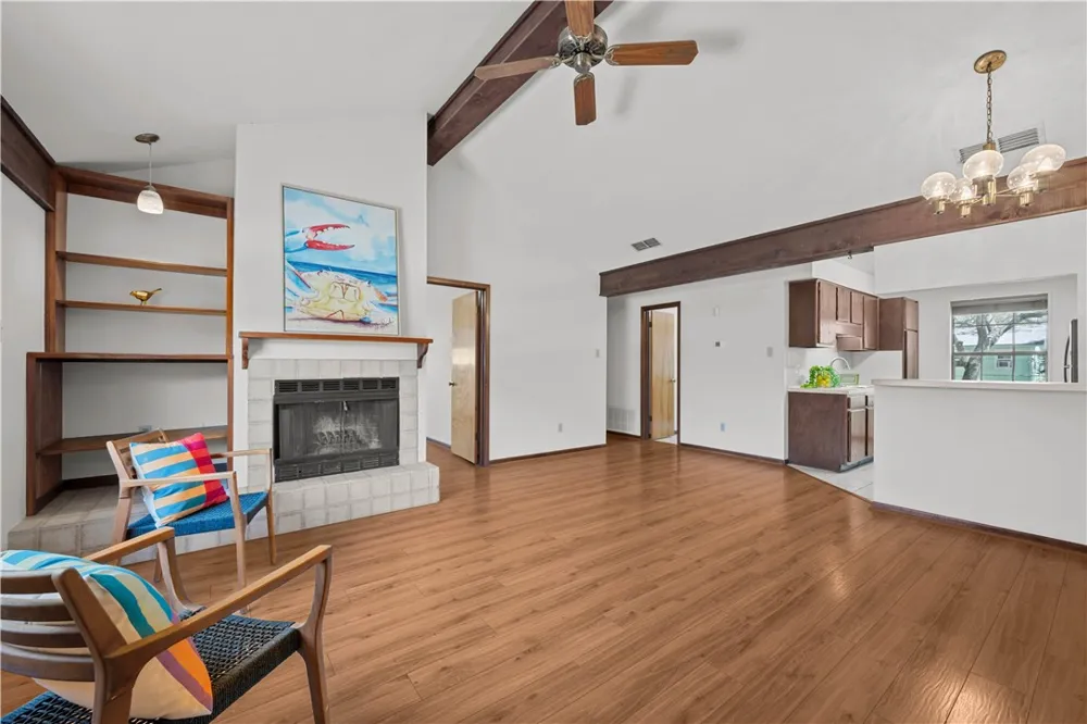 606 N Seventh St Fulton, TX 78358