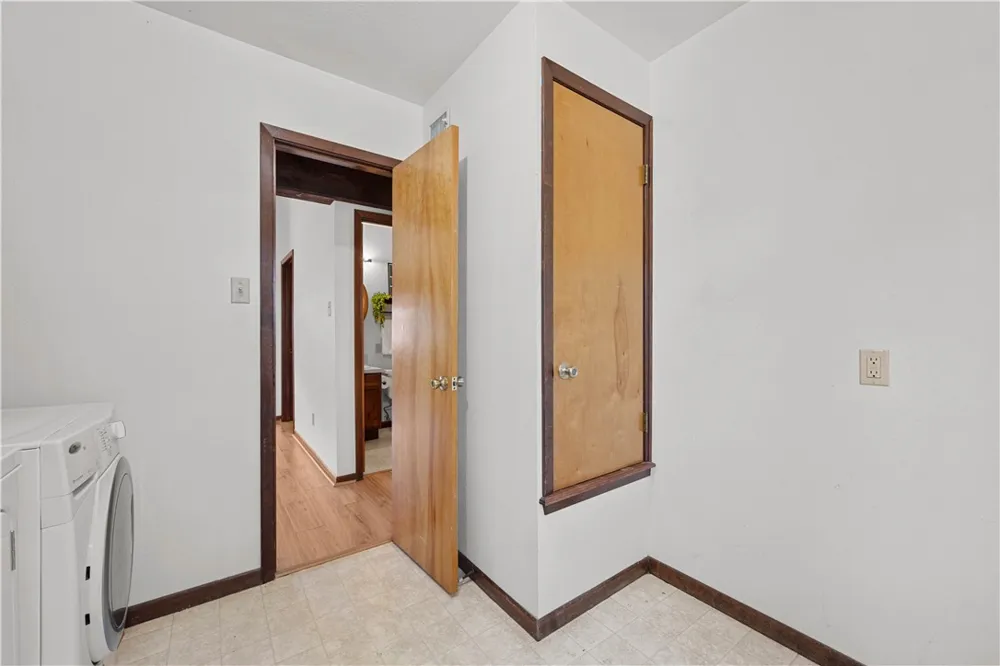 606 N Seventh St Fulton, TX 78358