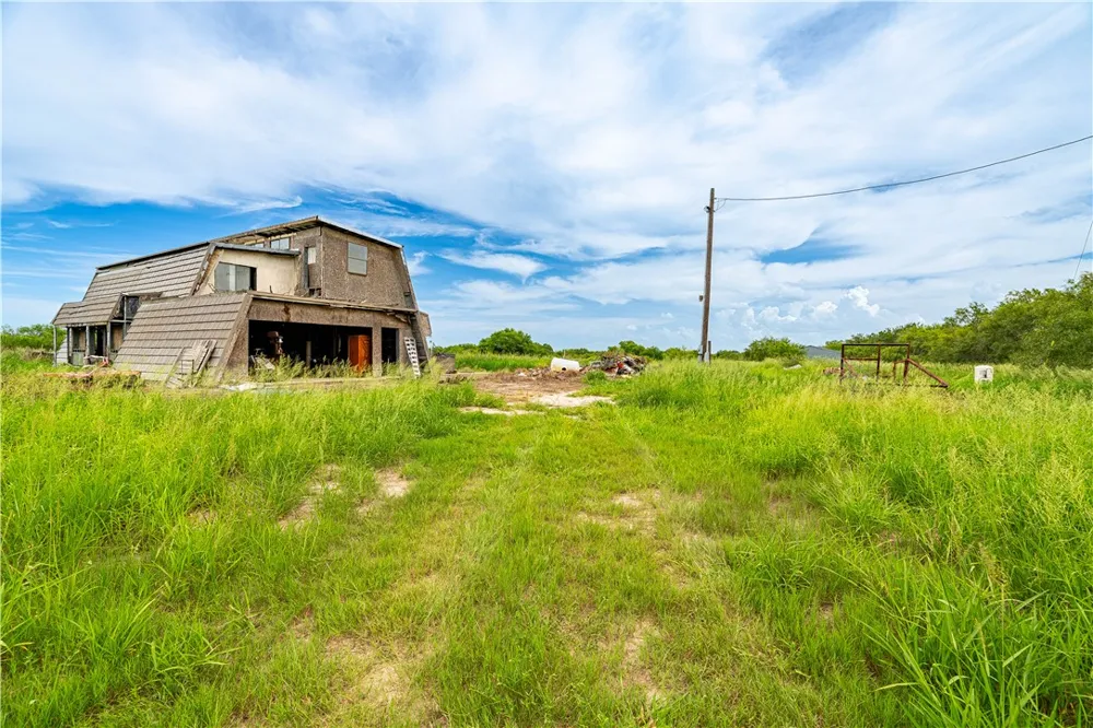 229 FM 628 Riviera, TX 78379