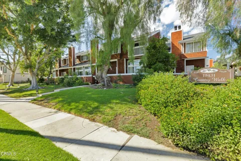19431 Sherman Way #6