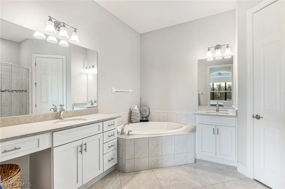 Covent Garden Court #1203 Naples, FL 34120