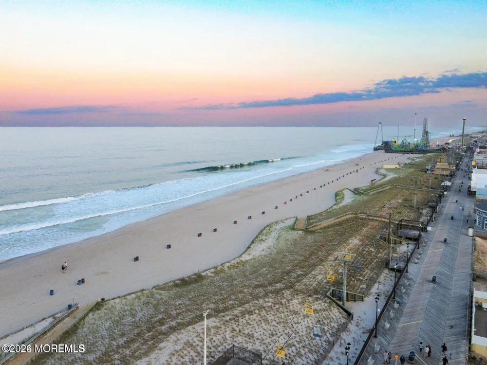 253 Dewey Drive Ortley Beach, NJ 08751