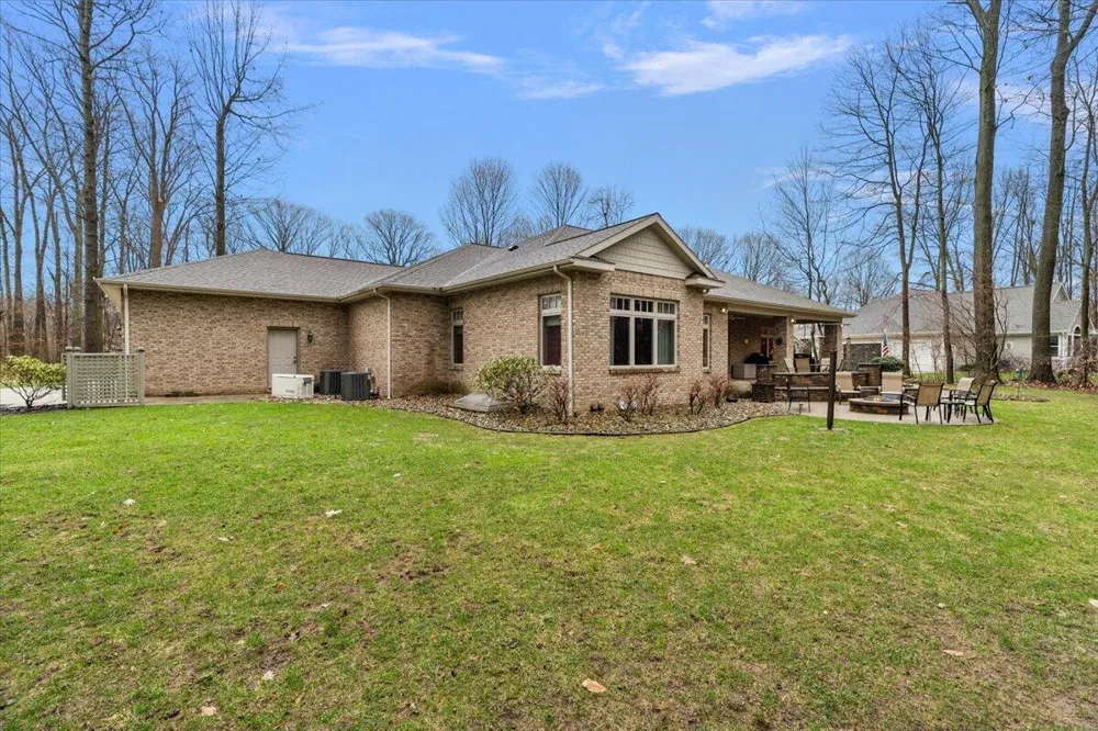2666 Heritage Way Stevensville, MI 49127