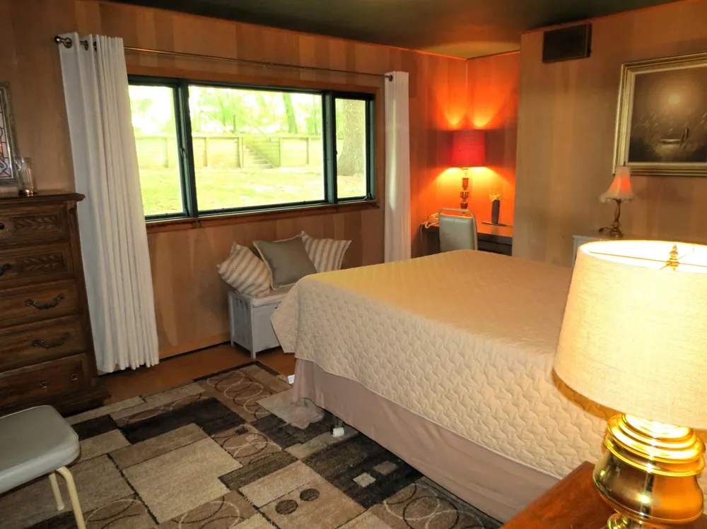 890 White Lake Road Pleasant Lake, MI 49272