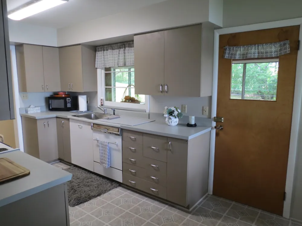 890 White Lake Road Pleasant Lake, MI 49272