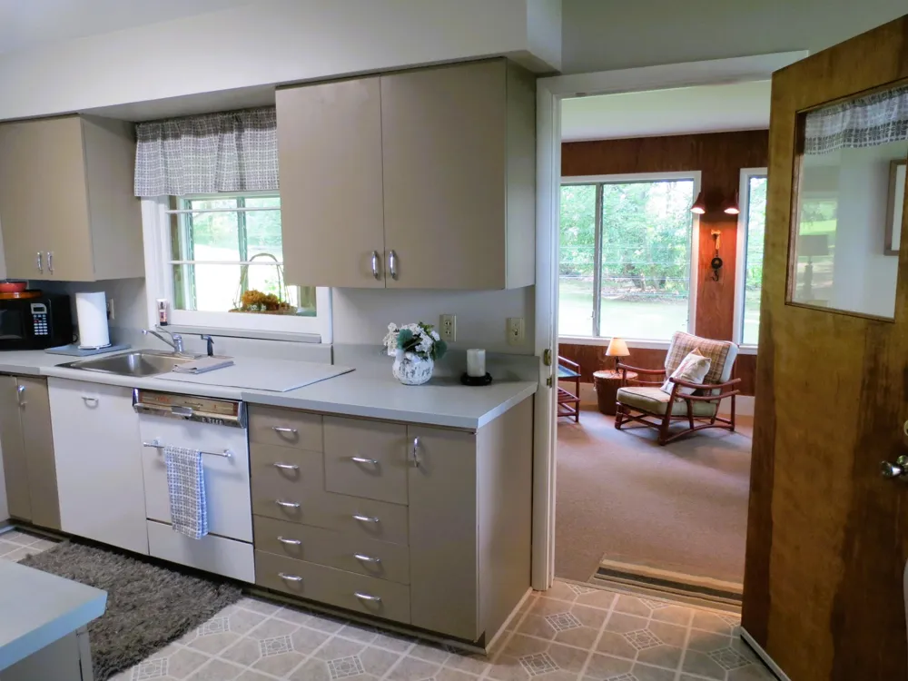 890 White Lake Road Pleasant Lake, MI 49272