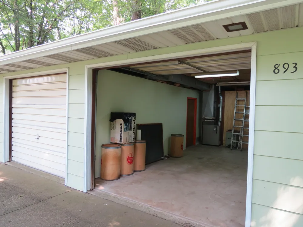 890 White Lake Road Pleasant Lake, MI 49272