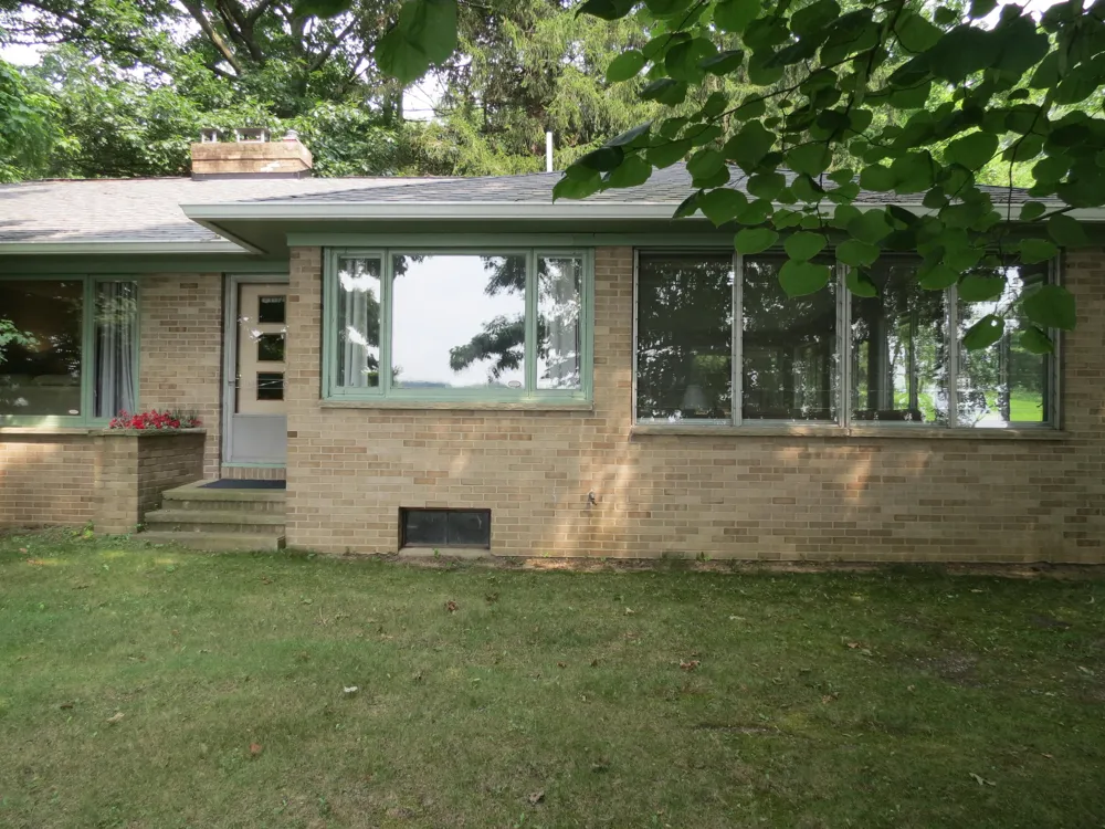 890 White Lake Road Pleasant Lake, MI 49272