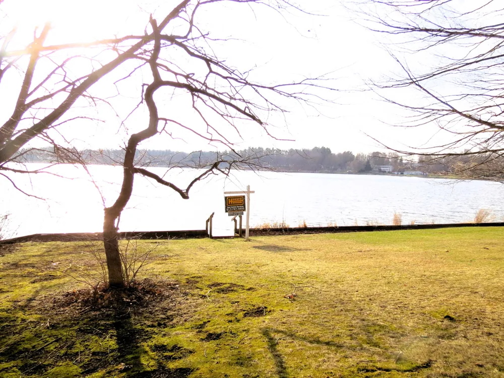 890 White Lake Road Pleasant Lake, MI 49272