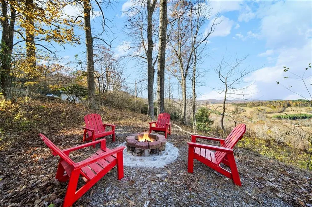 1902 Brown Road Sparta, NC 28675
