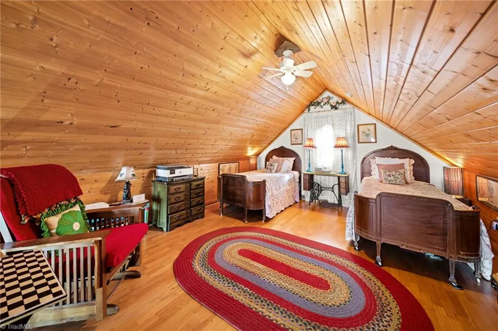 1902 Brown Road Sparta, NC 28675