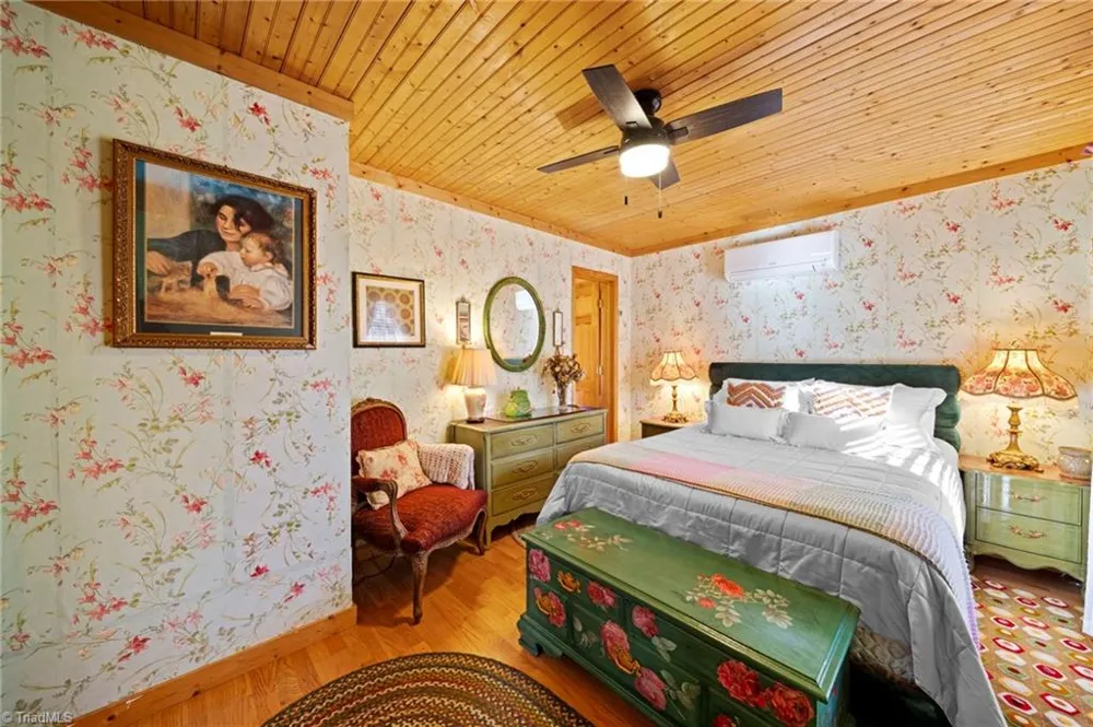 1902 Brown Road Sparta, NC 28675