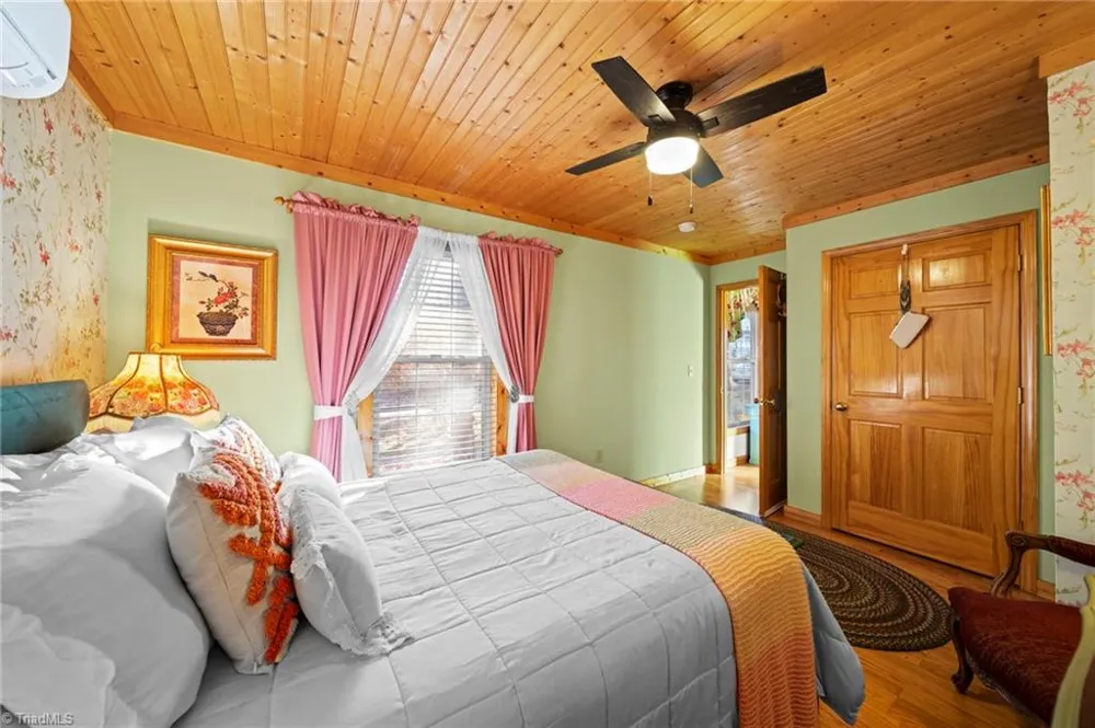 1902 Brown Road Sparta, NC 28675