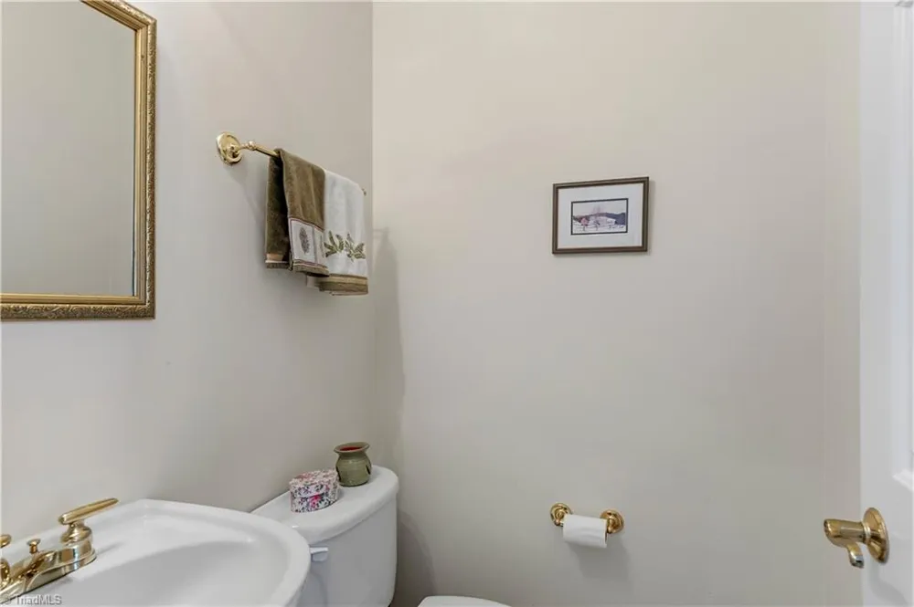 1869 Curraghmore Road Clemmons, NC 27012