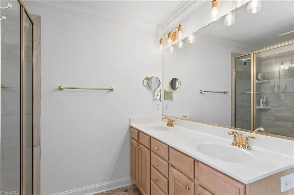 1869 Curraghmore Road Clemmons, NC 27012